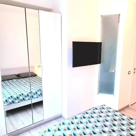 Dream Stanza 2 In Condiviso Con Bagno Privato In Milan