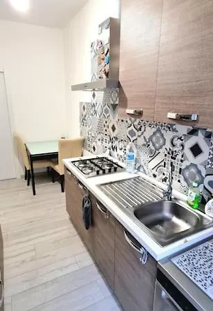 Alloggio in famiglia Dream Stanza 2 In Condiviso Con Bagno Privato In Milano